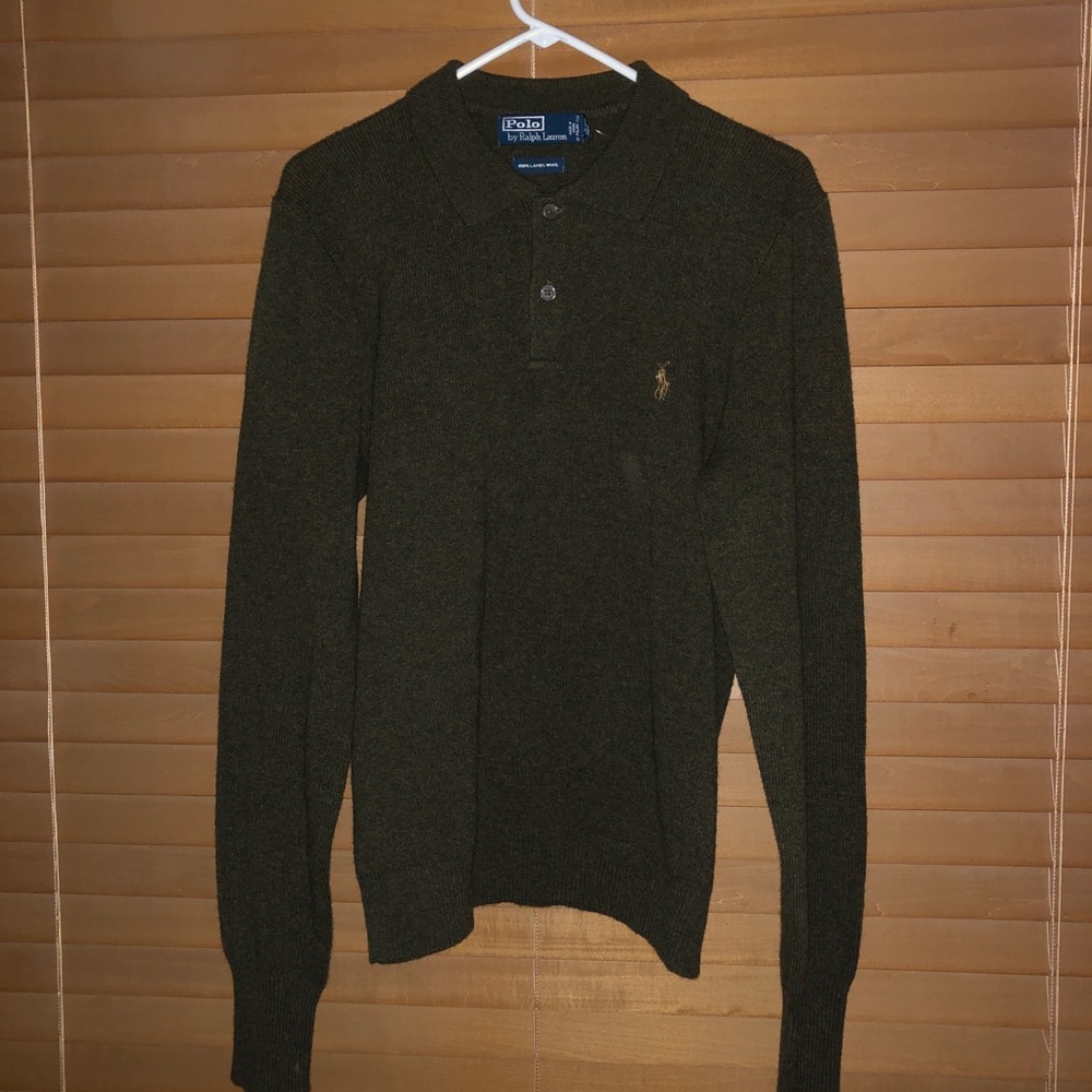 LAMBS WOOL SWEATER